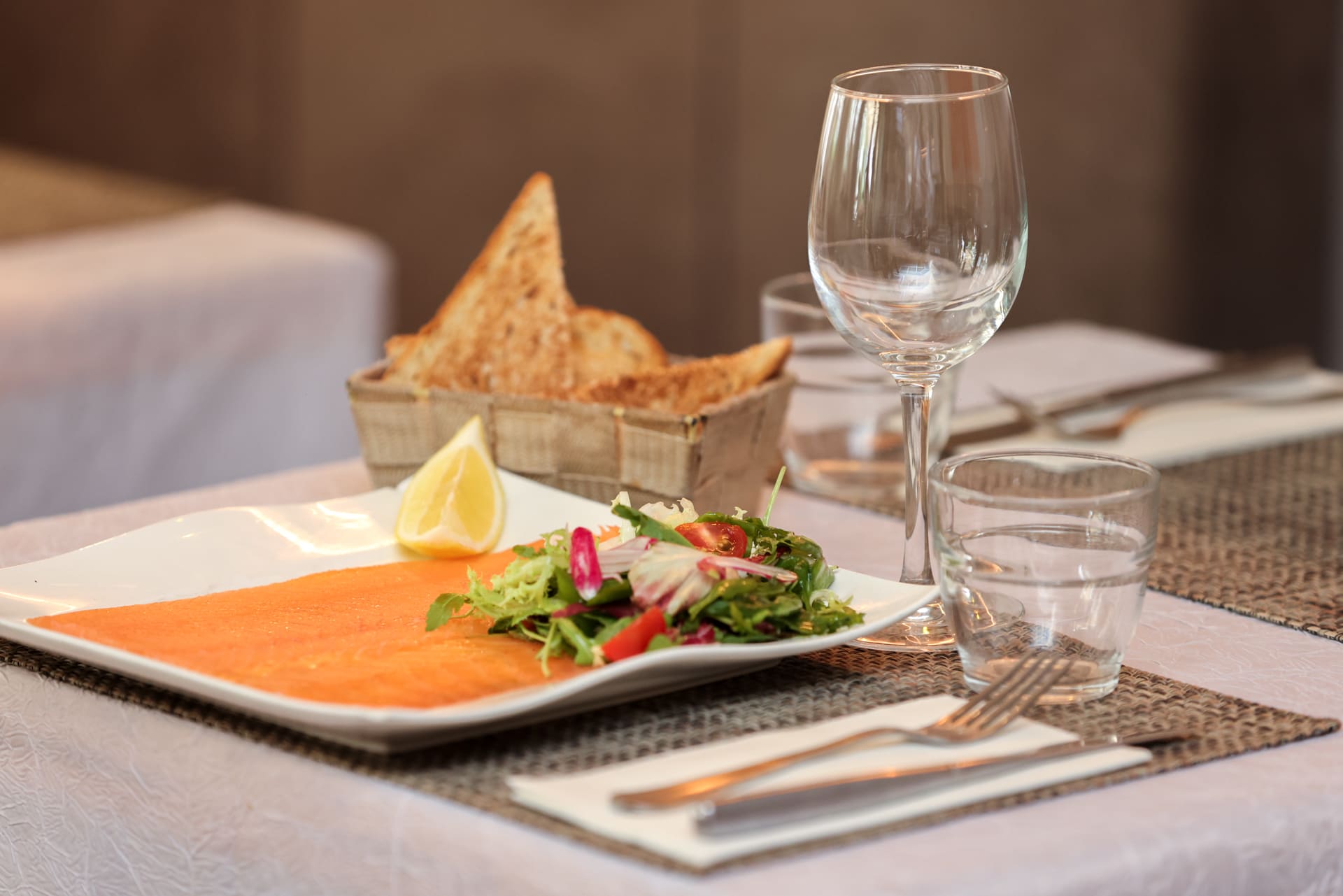 restaurant cannes-cuisine francaise cannes-location de salle cannes-meilleur restaurant cannes-cuisine mediterraneenne cannes